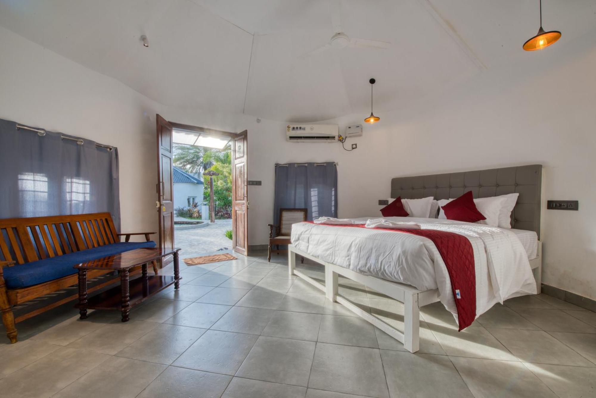 Le Epic Resort Virāmpattinam Exteriér fotografie